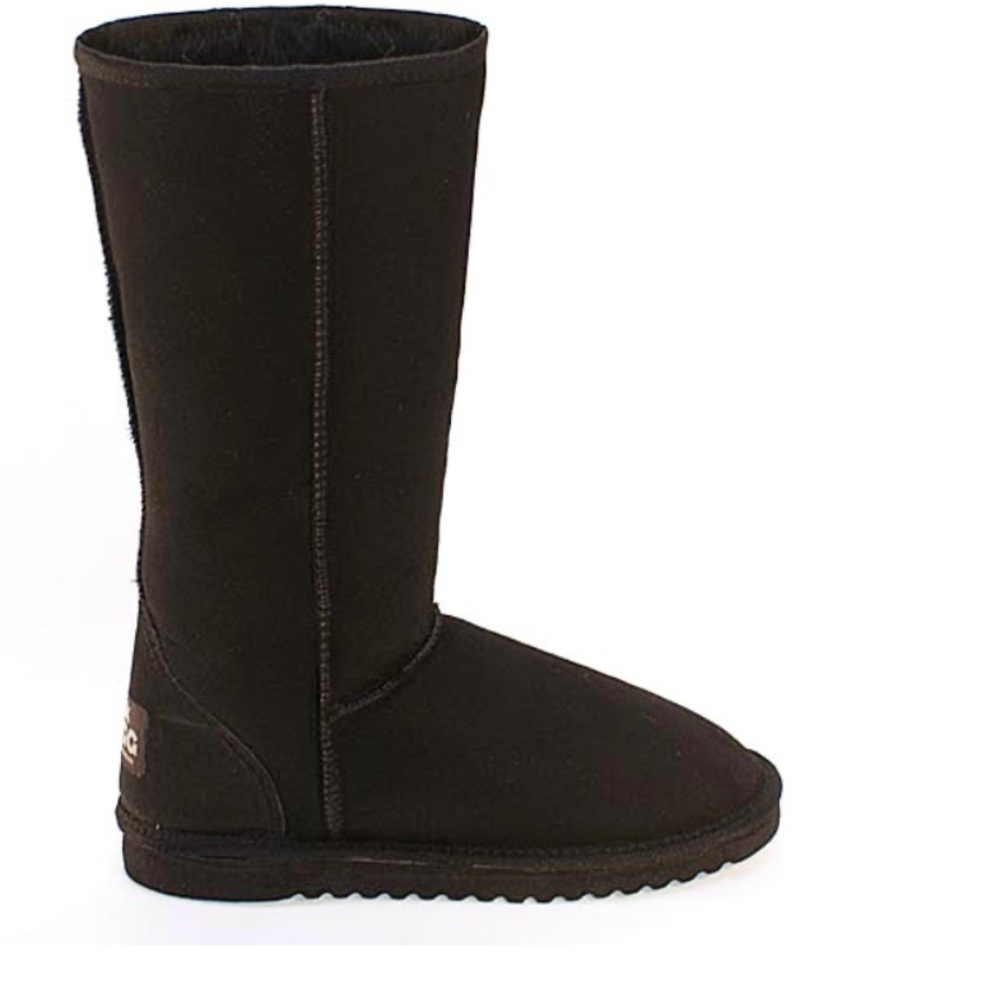 Brand New In Box Ugg Classic Tall black; size 7 - Picture 2 of 5